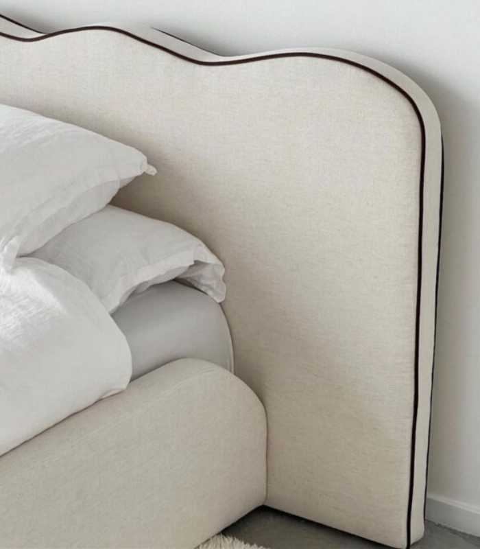 Sisley Bed