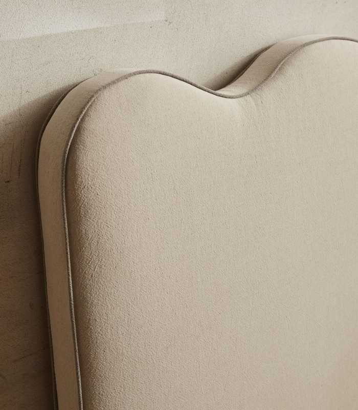 Sisley Bed