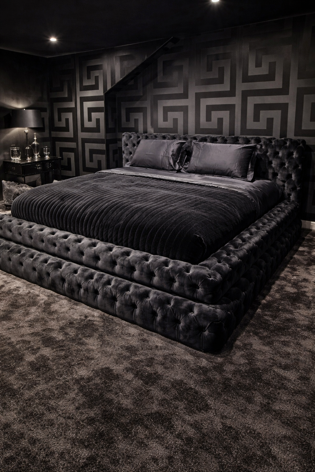 Royal emporium Bed