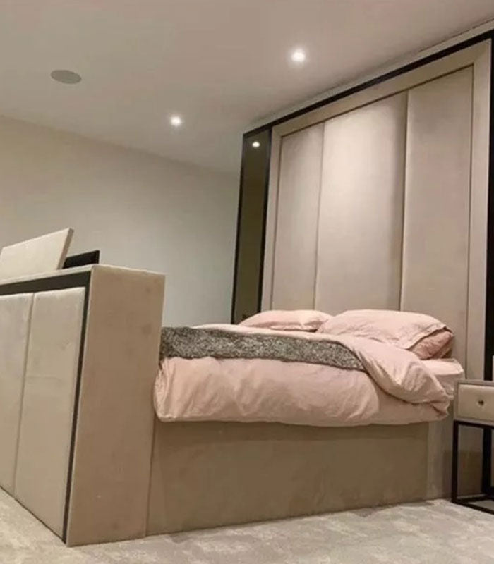 Charlie mirrored TV Bed