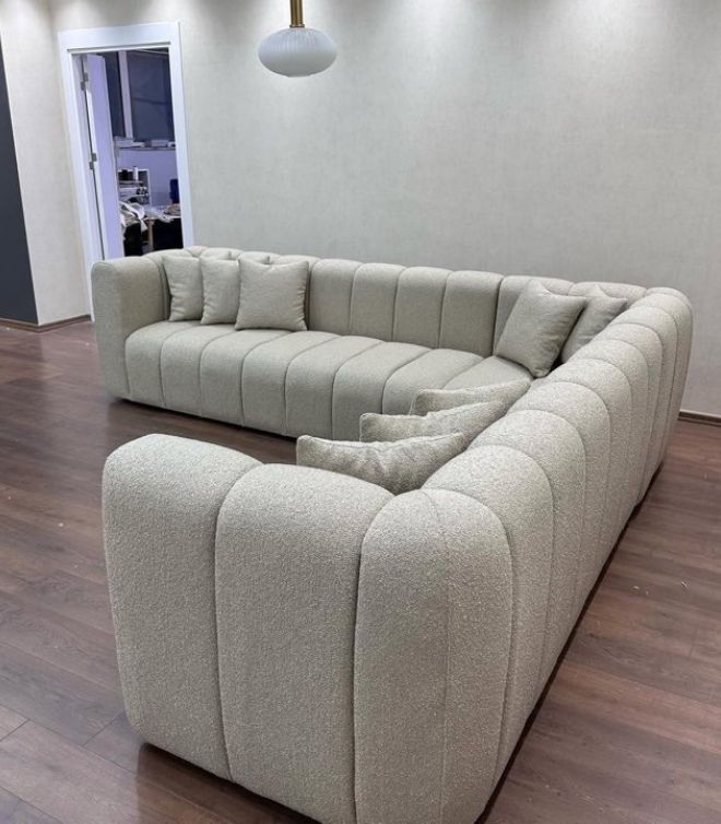 Delux Oyster Sofa
