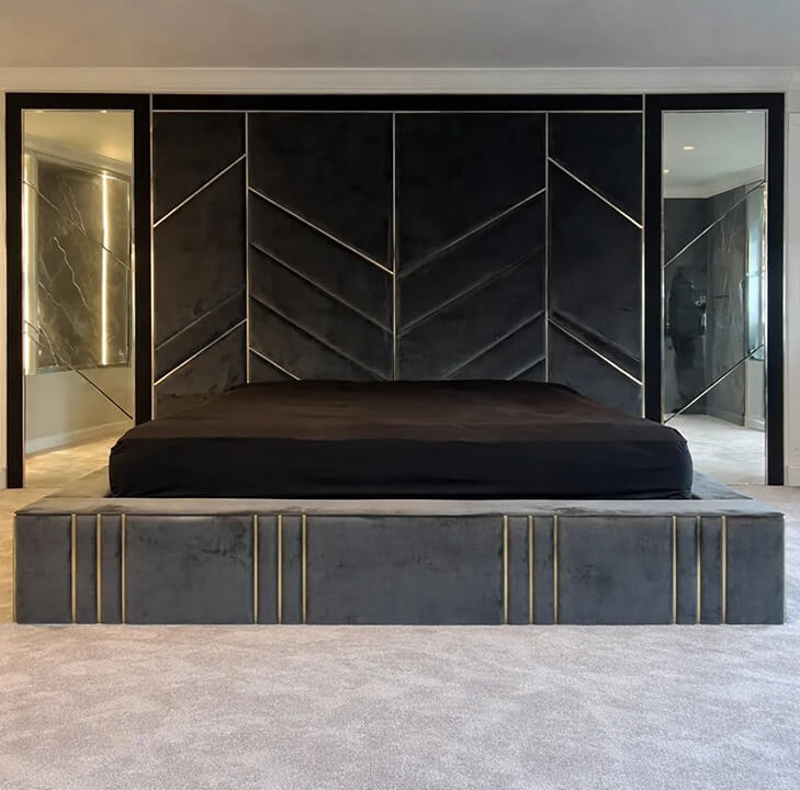 Luxury Pimlico Bed Complete With Mirrors
