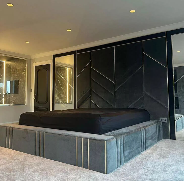 Luxury Pimlico Bed Complete With Mirrors