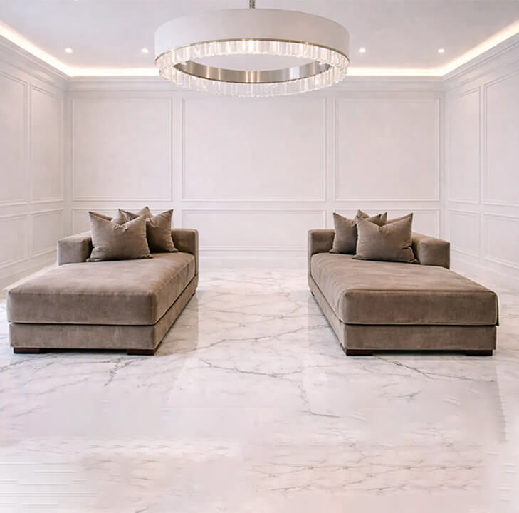 Novelle Roman Chaise