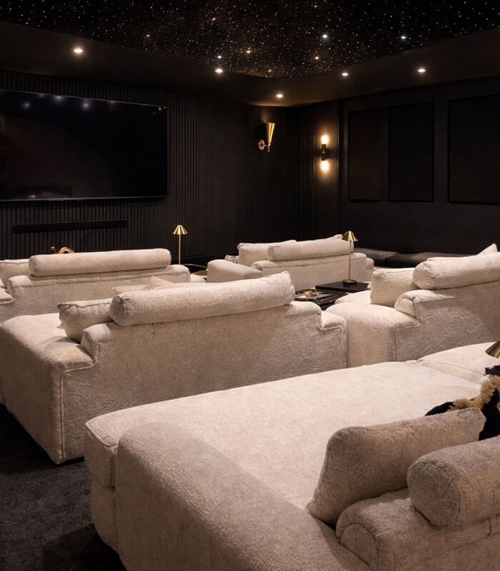 Oyster snuggle cinema bed