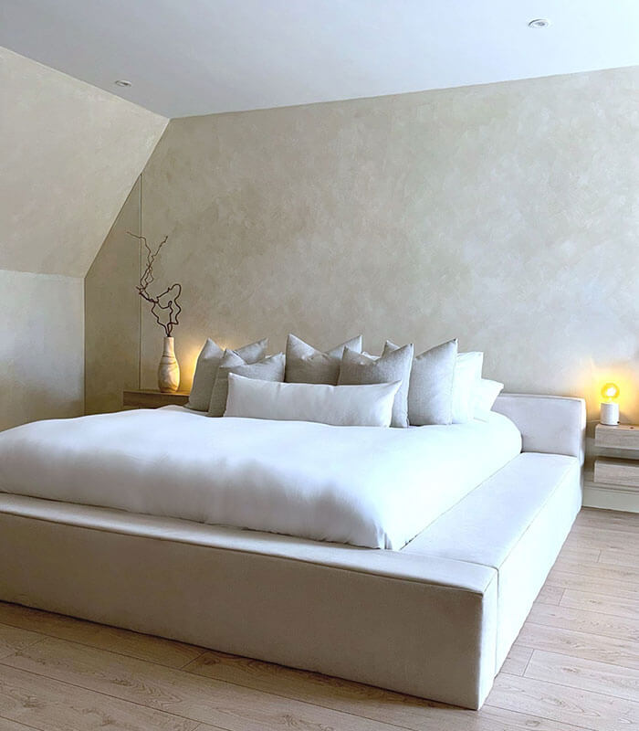 Royal Amber Bed
