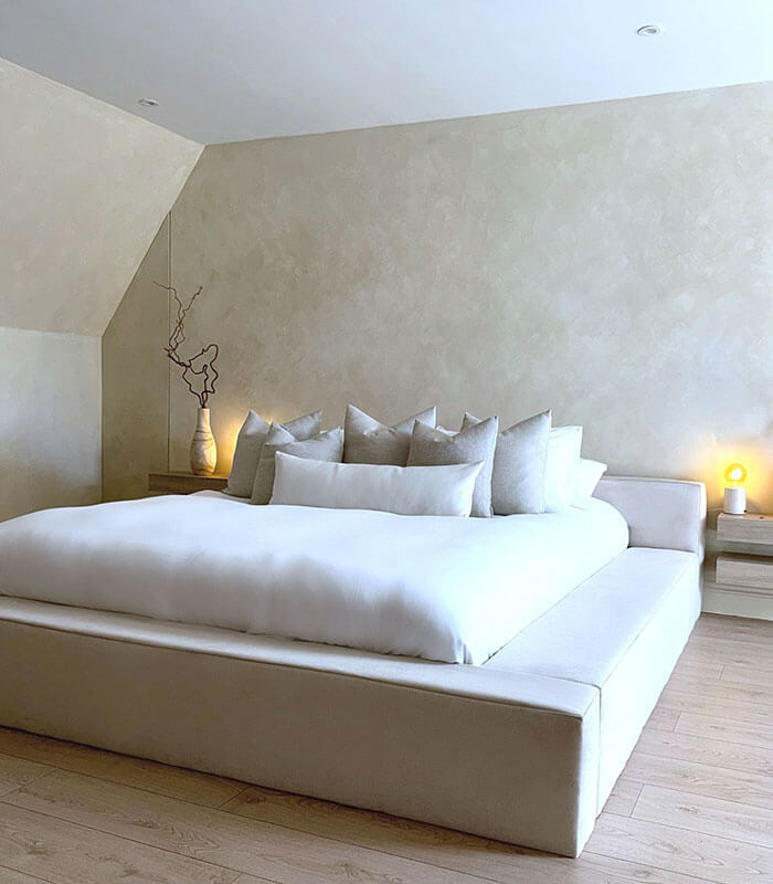 Royal Amber Bed