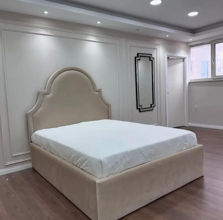 Royal Buckingham Bed