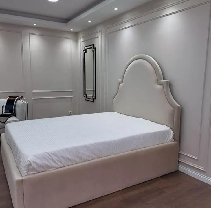 Royal Buckingham Bed