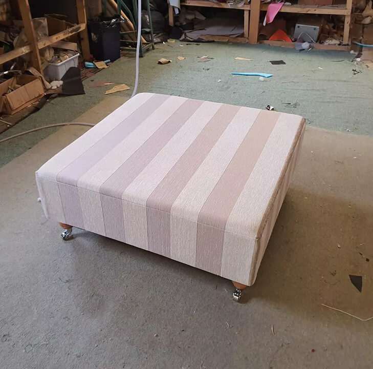 Royal Windsor Sofa In Cream And Beige