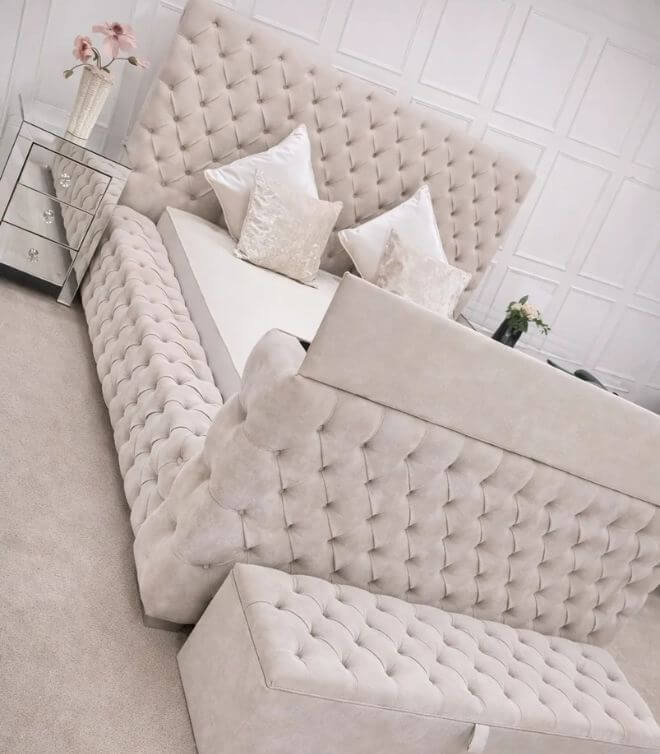 Royale TV BED
