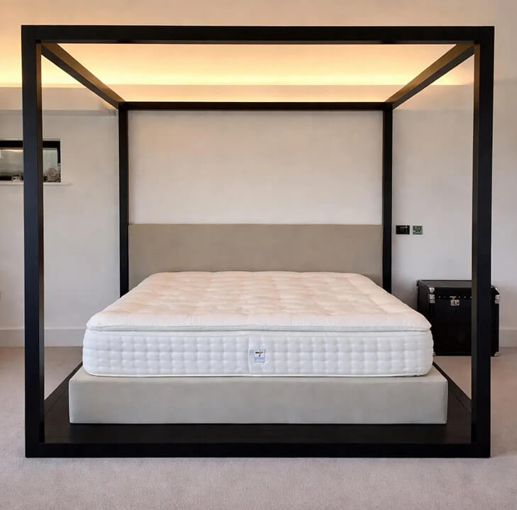 The Vantage Four Poster Bed