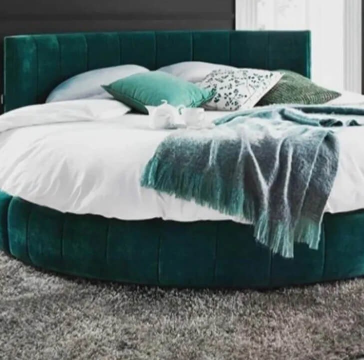 Thomas Round Bed