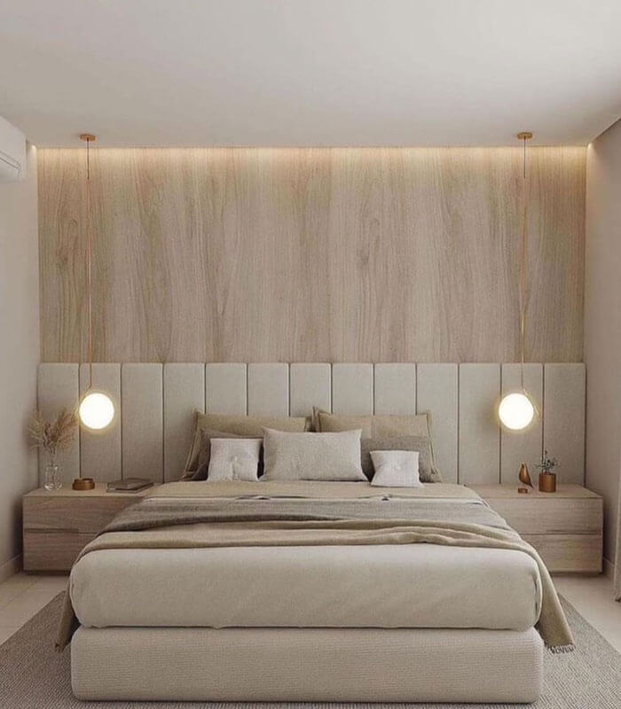Thomas linear panelled bed