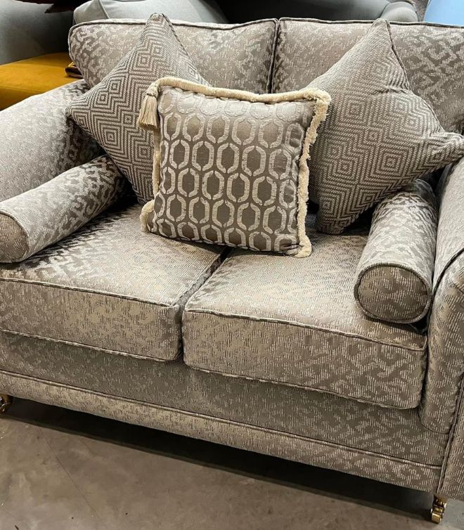 Windsor Sofa in Aztec
