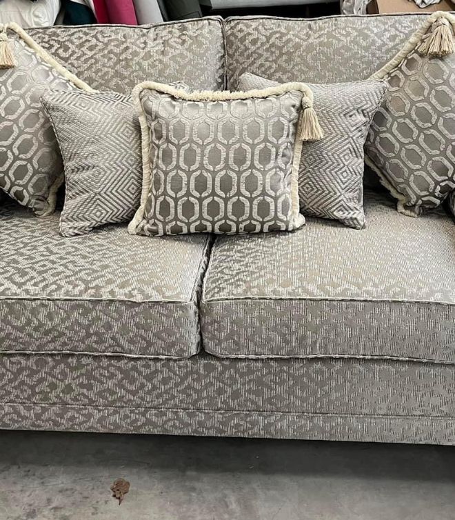 Windsor Sofa in Aztec